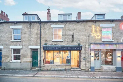 Host & Stay - Sleepers @ No.8 Hotels near Pickering Castle