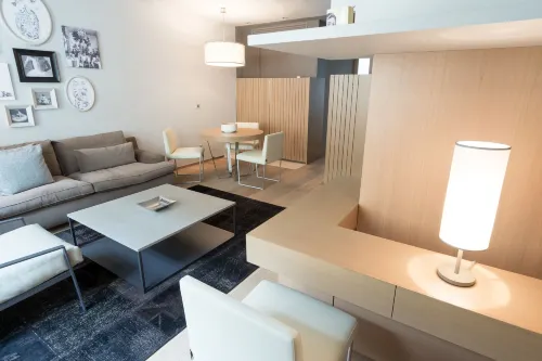 Guillaume Suites - Airport Shuttle