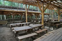 Shimizu Kuniaki’s Paradise of Forest and Lake Hotels in Minamitsuru District