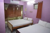 Parisha Residency- Temple Side Hotel