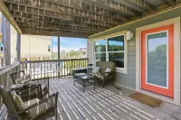 Buckeye Beach House by Pristine Properties Vacation Rentals - Balkon