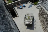 Co-m341-Mner1at - Castravalva Residence