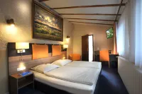 Römerhof Hotels near Max Planck Institute for Solid State Research