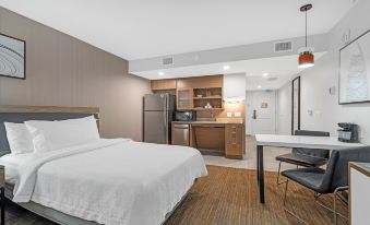 Homewood Suites by Hilton San Diego Central