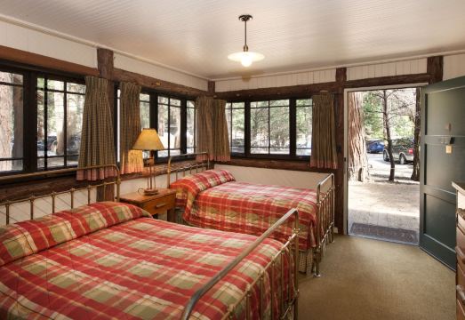 1. 커리 빌리지..