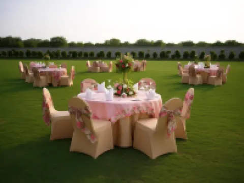 โรงแรมแรดิสัน วรินดาวัน โรงแรมในวรินทวาน