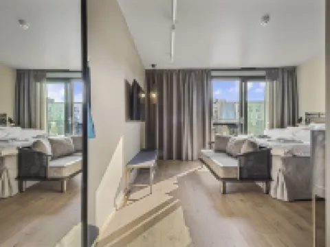 ลิลี่คันทรีคลับ โรงแรมในUllensaker