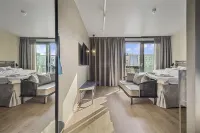 Lily Country Club Hotel di 