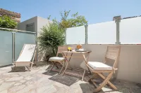 ミケランジェロシティラグジュアリーロッジ Hippocrates Tree周辺のホテル