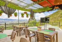 Glamping Experience Savieza Hotels in Tausa