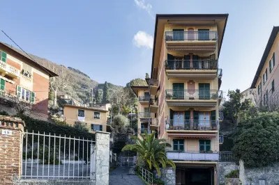 Una Palma a Camogli by Wonderful Italy