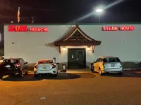 The Wayne Inn - parking