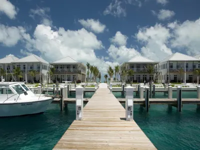 Cape Eleuthera Resort & Marina فنادق في 