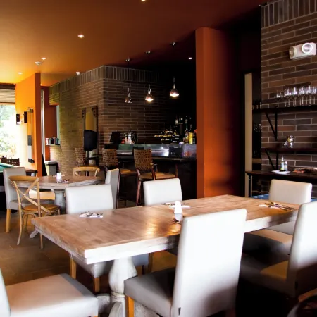 MG Hotels & Suites