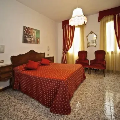 Hotel Fontana Отели рядом с достопримечательностью «Ле-Виньола»