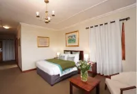 Magoebaskloof Hotel فنادق في تزانين