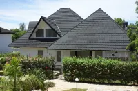 모닝 스타 디아니  호텔