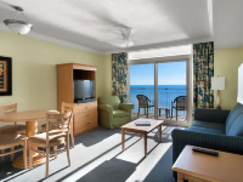 Paradise Resort Hotels in Horry County