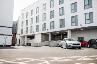 Holiday Inn Express BELFAST CITY by IHG - 駐車場