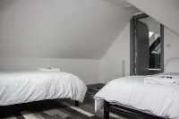 Crofts Hotel Hotels in Adamsdown