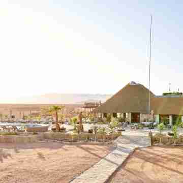 Agama Lodge Hotel Exterior