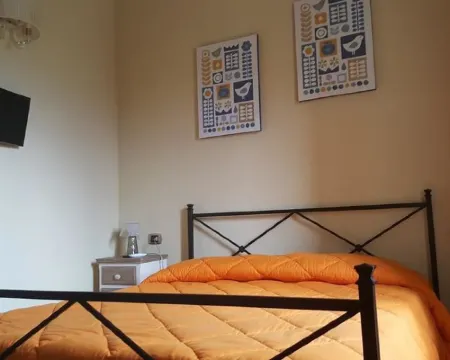 Mama Lina Hotels in Patti