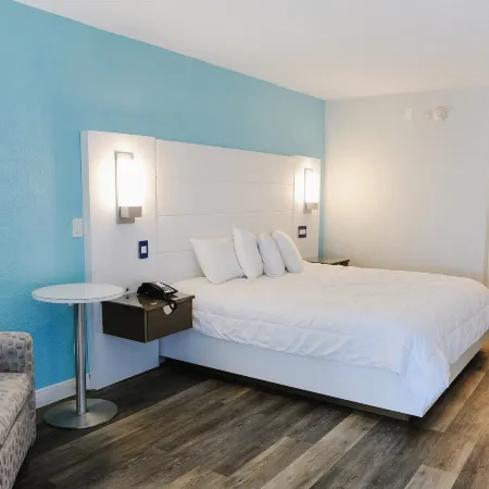 Regency Inn & Suites - Saint Augustine