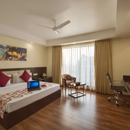 Clarks Inn Suites Katra