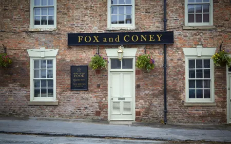 The Fox and Coney Inn Отели в г. Уиттон