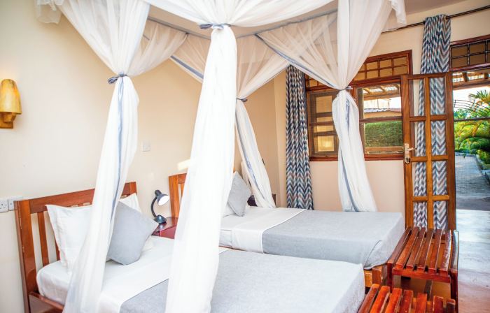 African Roots Guesthouse Entebbe