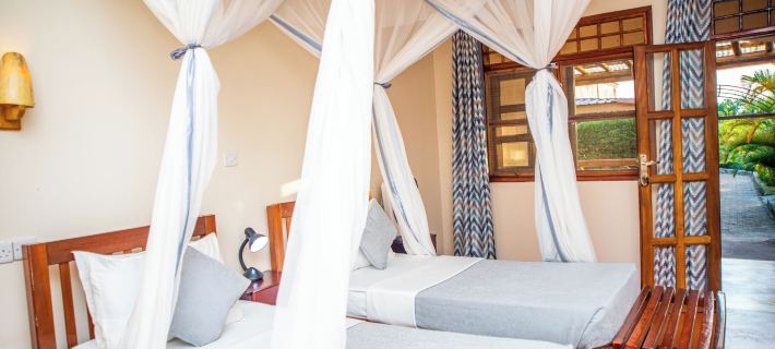 African Roots Guesthouse Entebbe Hotels in Busiro