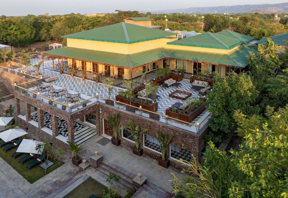 hotel overview picture