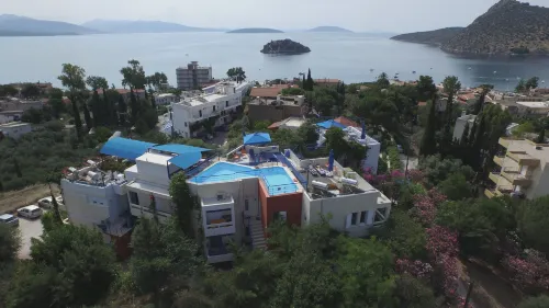 Heliotopos Apartments Hotels in Tolo