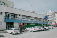 Pousada Garatéia - Parking