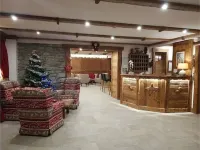 ホテル エーデルワイス クールマイユールのホテル