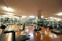 Grand Aquarium - Gym