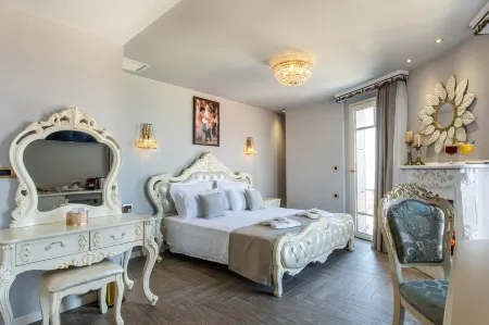 Wellness Santa Hotel - Adults Plus12 Отели рядом с достопримечательностью «Perea Beach»