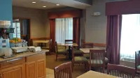 麗笙鄉村套房酒店, 明尼阿波利斯/沙科皮 - 早餐