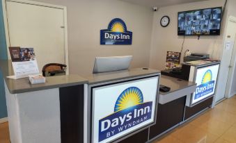 Days Inn by Wyndham Hardeeville Near Hilton Head