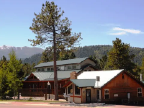 Eagle Fire Lodge & Cabins Hotels in Teller County