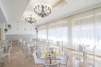 โรงแรมยอร์เร็ท ซานตา โรซ่า บาย ปิแอร์ & วาแคนซ์ - พร้อมอาหารเช้า