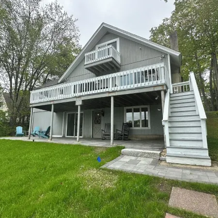 Lakefront Home with Hot Tub, Beach, Skiing Nearby in Tranquil Barnstead
