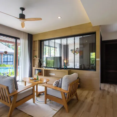 Chuz Villas Samui