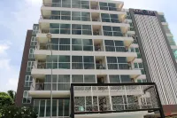 Ozone Condotel Apt 716 Hotels in 