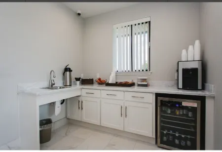 Palace Inn Conroe Отели в г. Конро