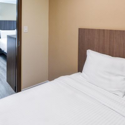 Family Suite Sea Rock Inn - Long Beach Promo Code