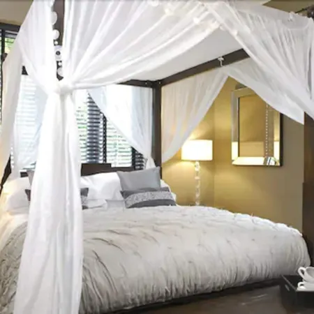 Windfalls Boutique Hotel