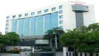 The Golkonda Hotel - Kolam Renang