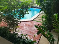 Saku Boutique Homestay - Pools