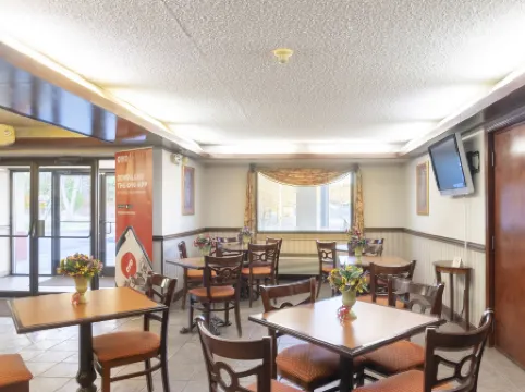 Days Inn by Wyndham Adairsville